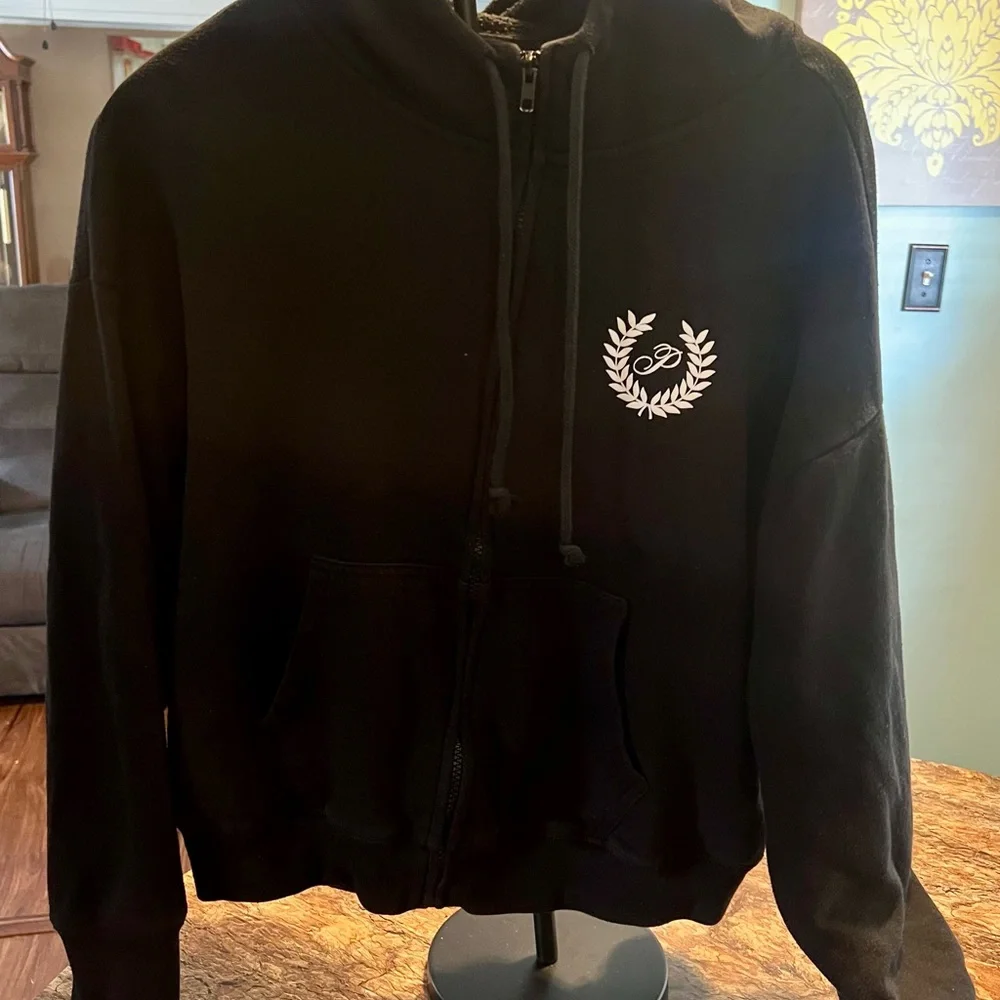 PINK Victoria's Secret Black hoodie women’s size Medium - Picture 2 of 6